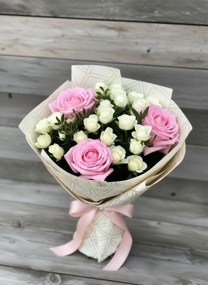 Букет цветов из: Розы в Сосновоборске Пензенской области