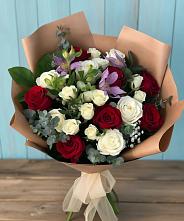 Букет цветов из:  Розы и Альстромерии в Сосновоборске Пензенской области