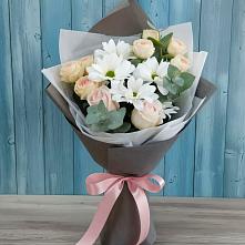 Букет цветов из:  Хризантемы и Розы в Сосновоборске Пензенской области