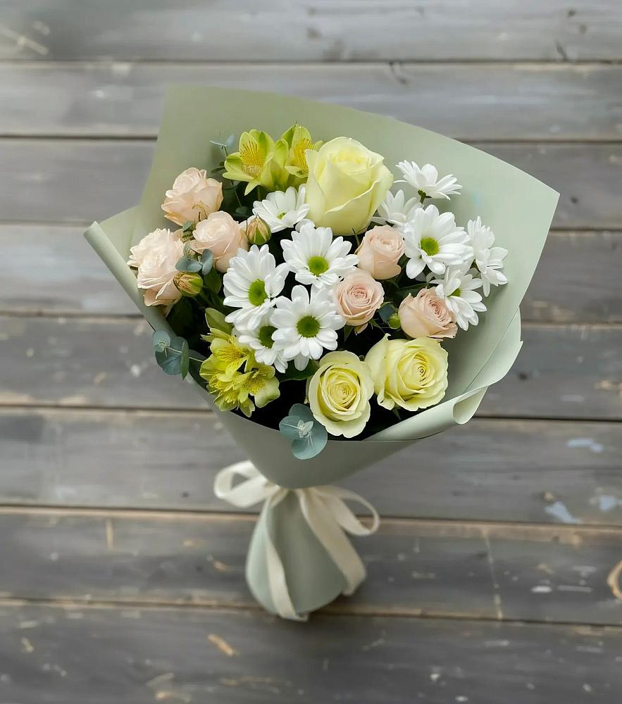 Букет цветов из: Альстромерии, Розы и Хризантемы в Сосновоборске Пензенской области