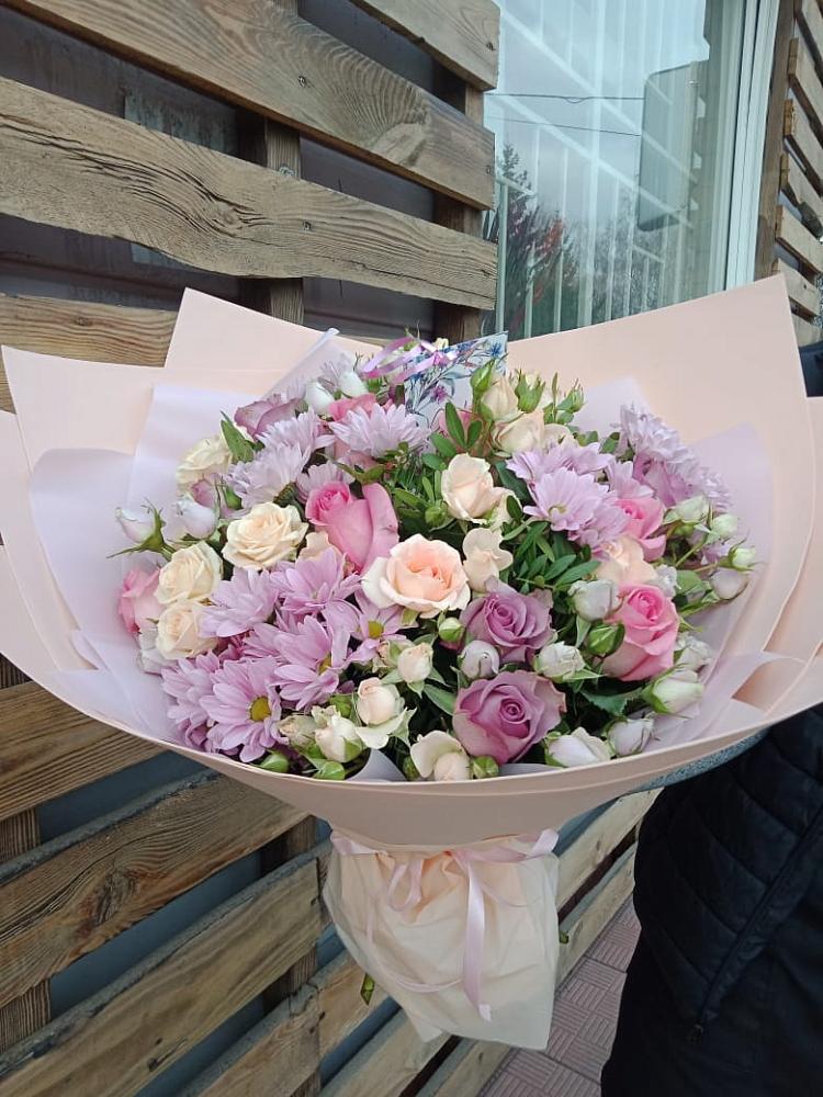 Букет цветов из: Розы и Хризантемы в Сосновоборске Пензенской области