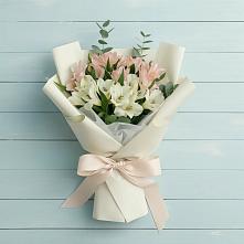 Букет цветов из:  Альстромерии в Сосновоборске Пензенской области