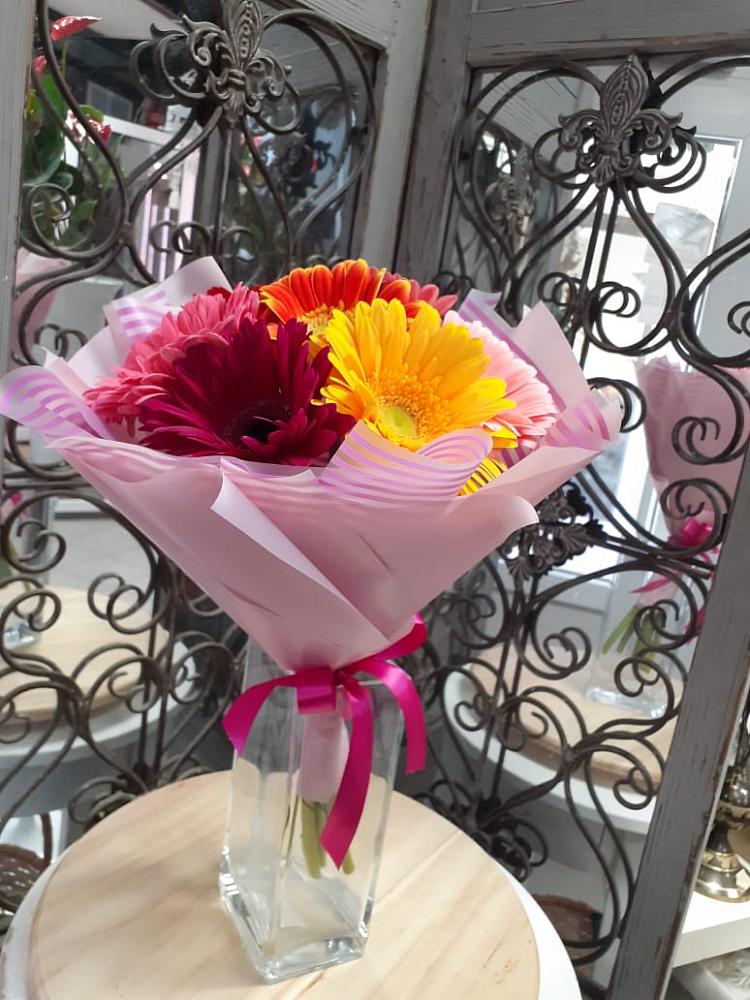 Букет цветов из: Герберы в Сосновоборске Пензенской области