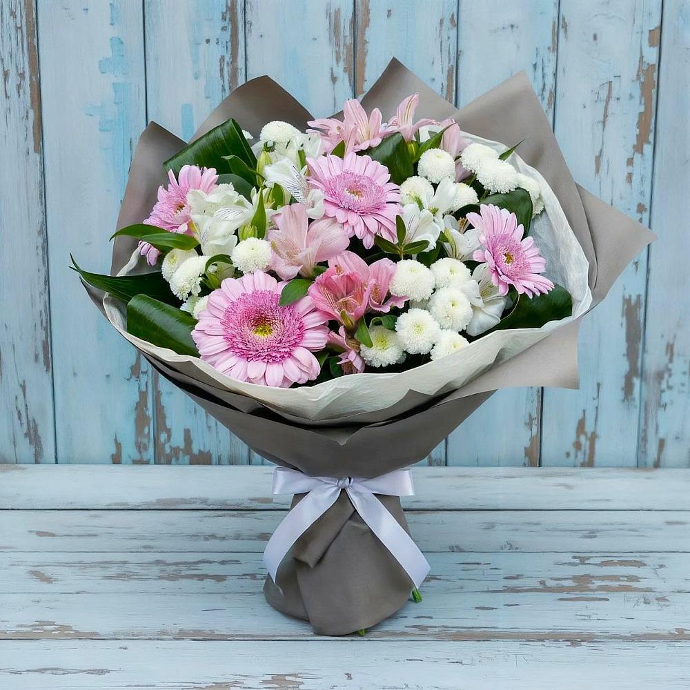 Букет цветов из: Герберы, Альстромерии и Хризантемы в Сосновоборске Пензенской области