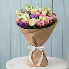 Букет цветов из:  Лизиантусы в Сосновоборске Пензенской области